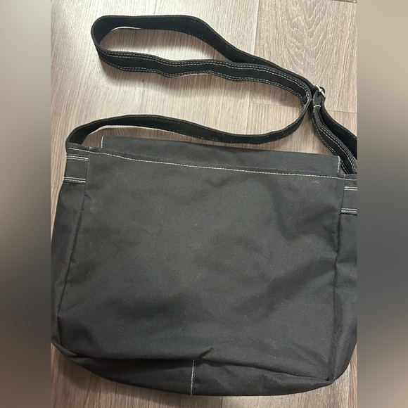 Disney Mickey Mouse Messenger Type Bag - Picture 5 of 5